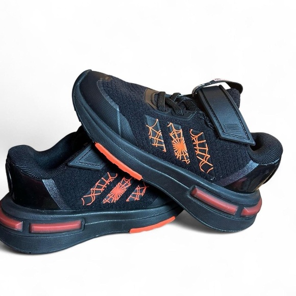 adidas Unisex-Child Marvel Spidey Racer Sneaker – Size 11 - Picture 1 of 9